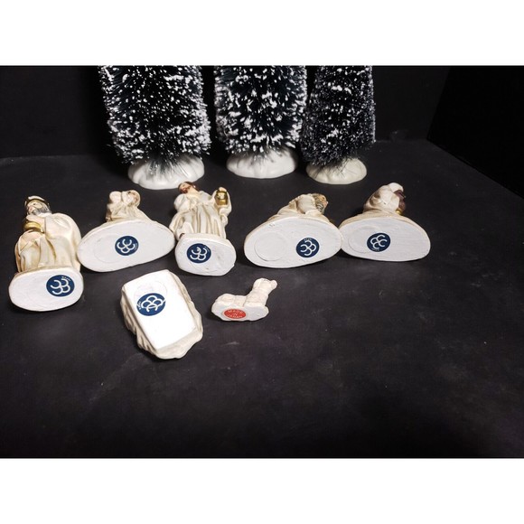 Vintage Nativity Set Figures Made In Japan 7 Pieces Chalk Ware - Picture 10 of 11